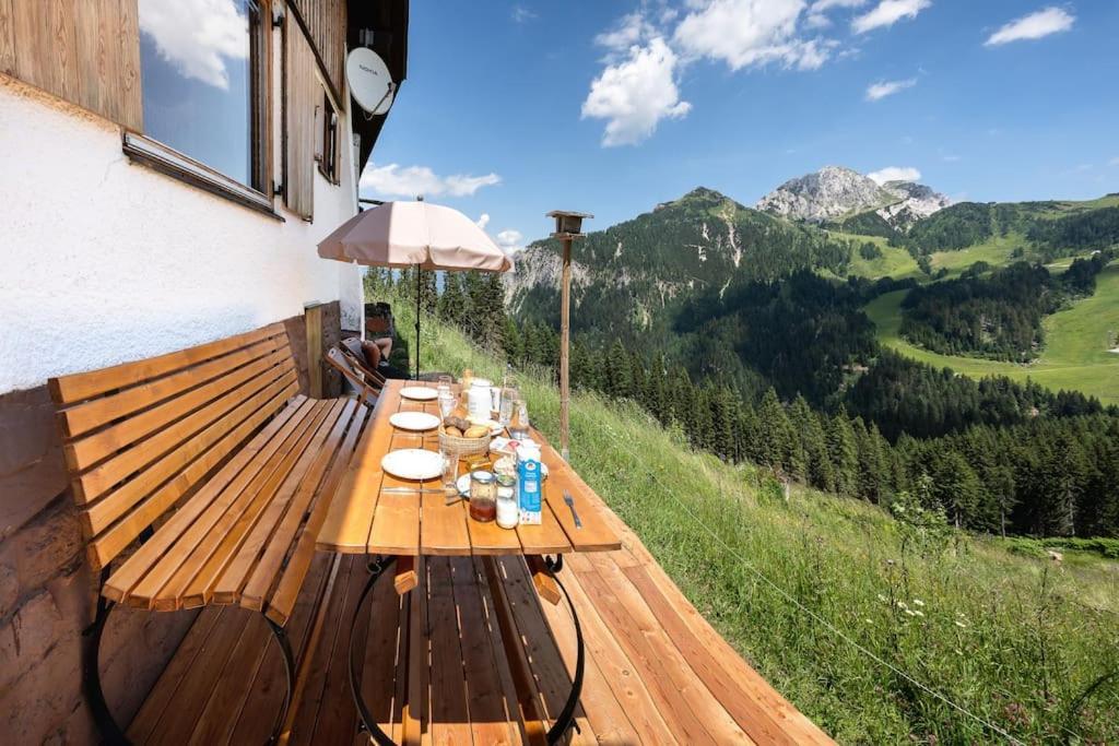 Gemuetliche Huette In Den Bergen Villa Sonnenalpe Nassfeld Bagian luar foto