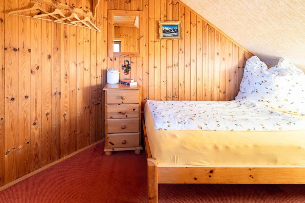 Gemuetliche Huette In Den Bergen Villa Sonnenalpe Nassfeld Bagian luar foto
